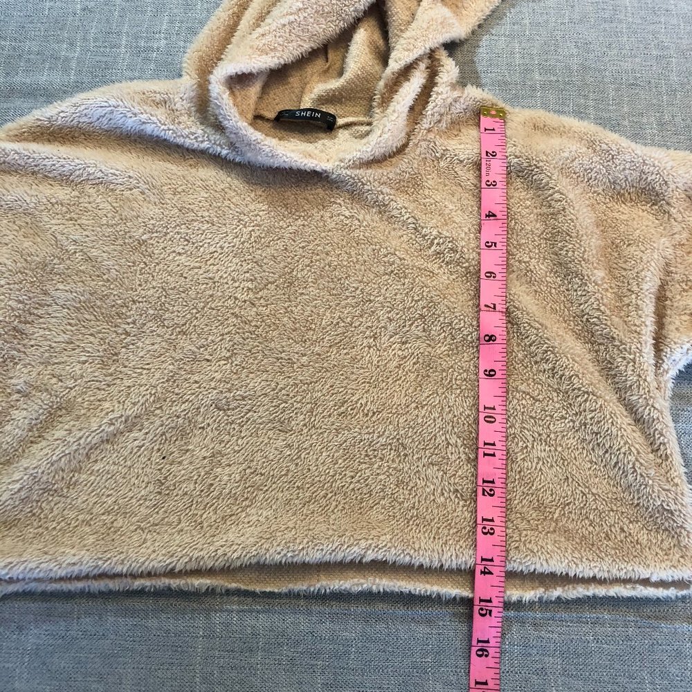 SHEIN Drop Shoulder Solid Teddy Crop Hoodie - Picture 5 of 6